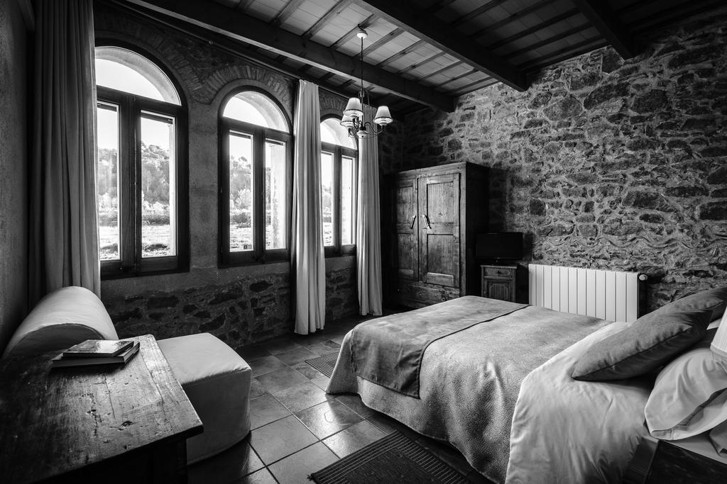 Can Barnosell - Els Masos D'En Coll Llaviá Oda fotoğraf